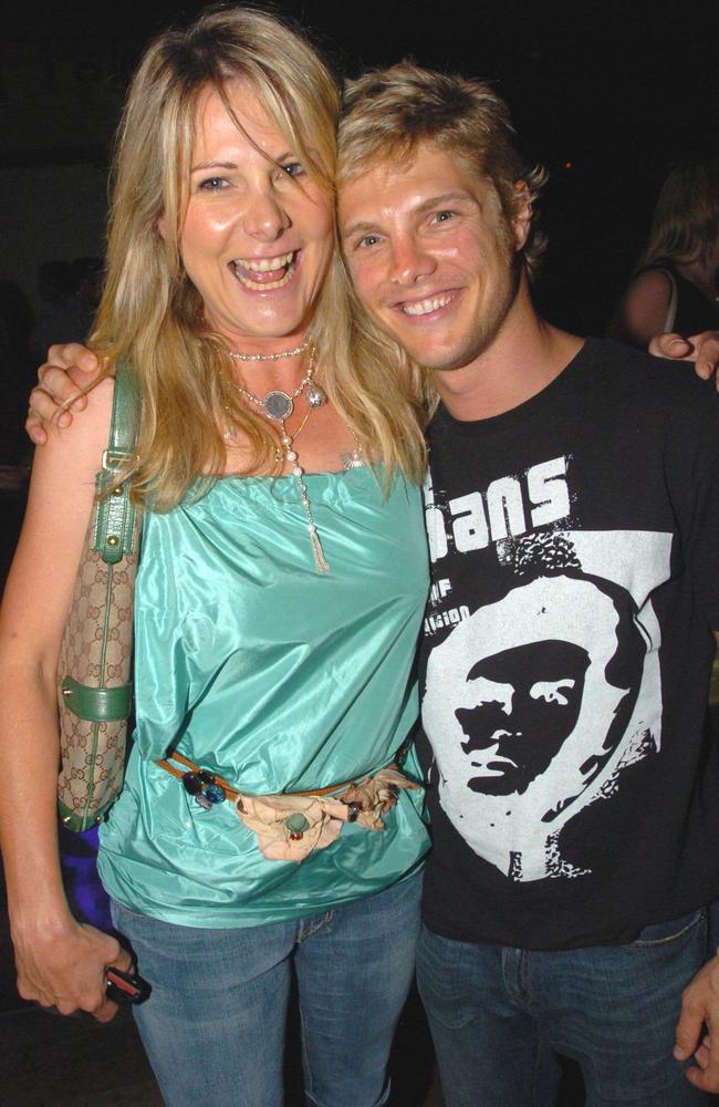 Kathy Ward and Mike Kerry attend Motorola party at Home nightclub in Darling Harbour in 2006. Picture: Richard Dobson.