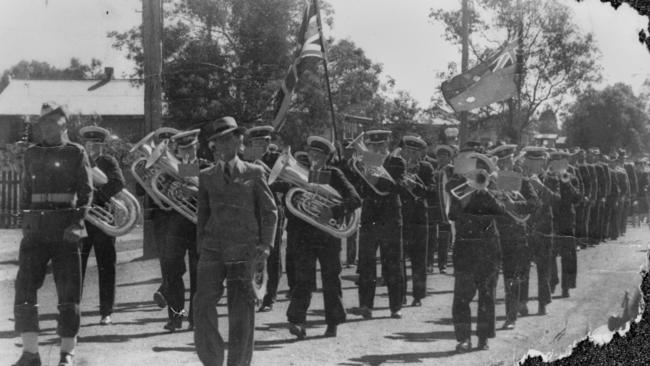 Wondai Town Band marching on the first Anzac Day after World War II in Wooroolin, 1947.