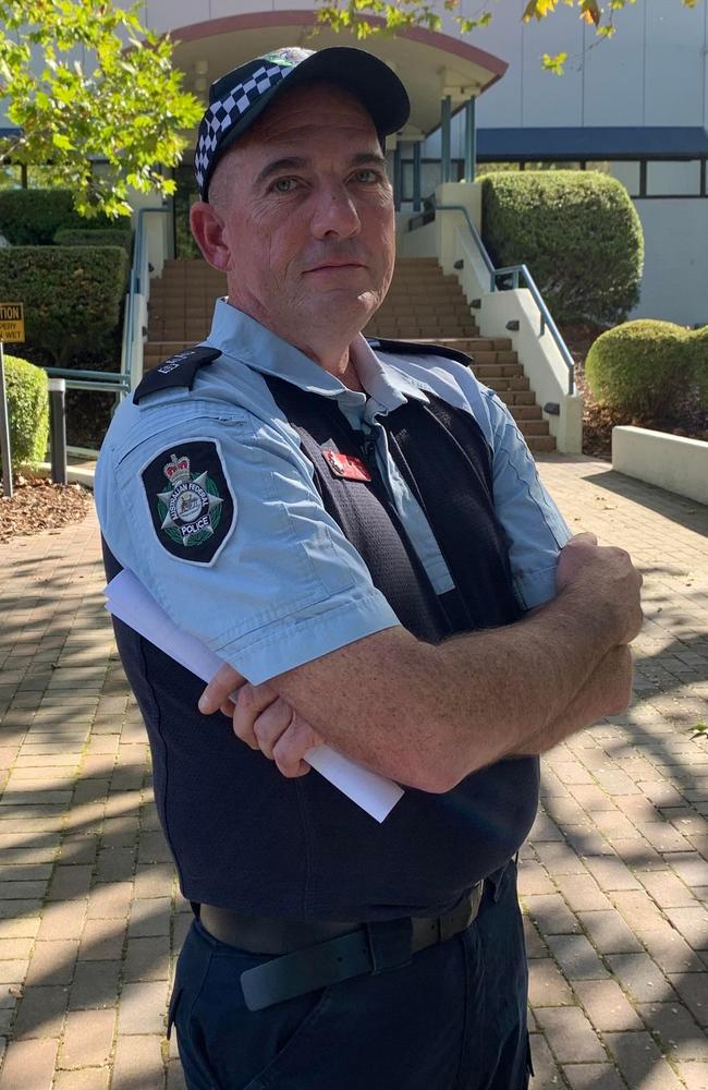 Detective acting inspector Shane Mundie speaking outside Winchester Police Station. Picture: Sam Turner