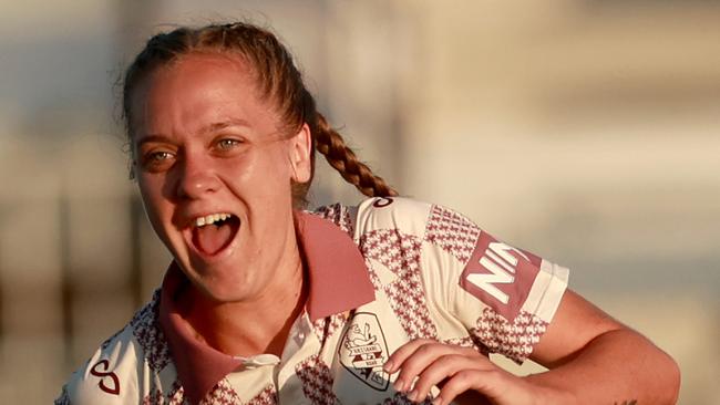 MELBOURNE, AUSTRALIA - DECEMBER 29: Laini Freier of the Roar celebrates during the round eight A-League Women's match between Western United and Brisbane Roar at Ironbark Fields, on December 29, 2024, in Melbourne, Australia. (Photo by Kelly Defina/Getty Images)