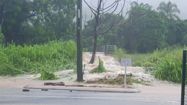 Localised flooding is occurring across the far north as rain continues to fall. Captain Cook Highway, Palm Cove. Image: Facebook My police greater Cairns