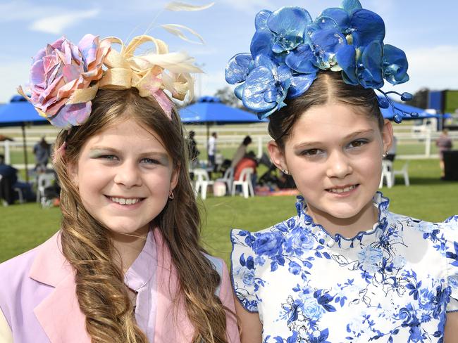 Mackenzie and Summer at the 2024 Seymour Cup. Picture: Andrew Batsch