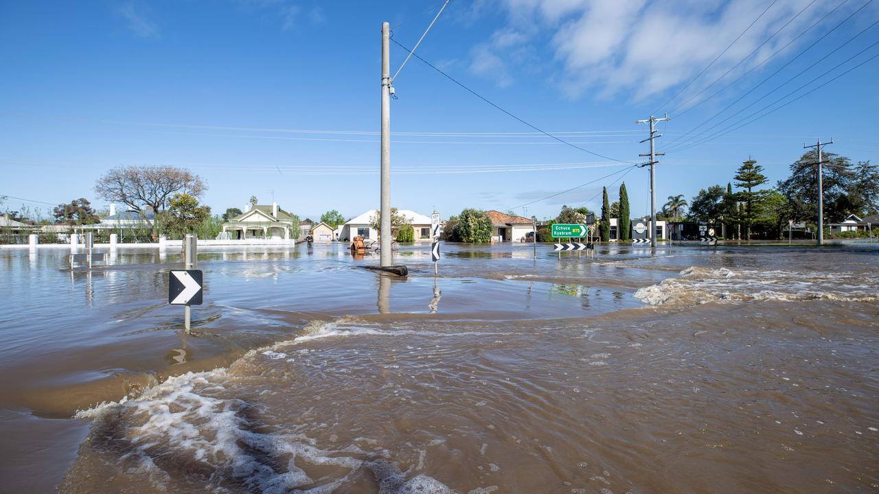 Saturday 15th Rochester township floods from the Campaspe River as it rises through the streets. Picture: Jason Edwards