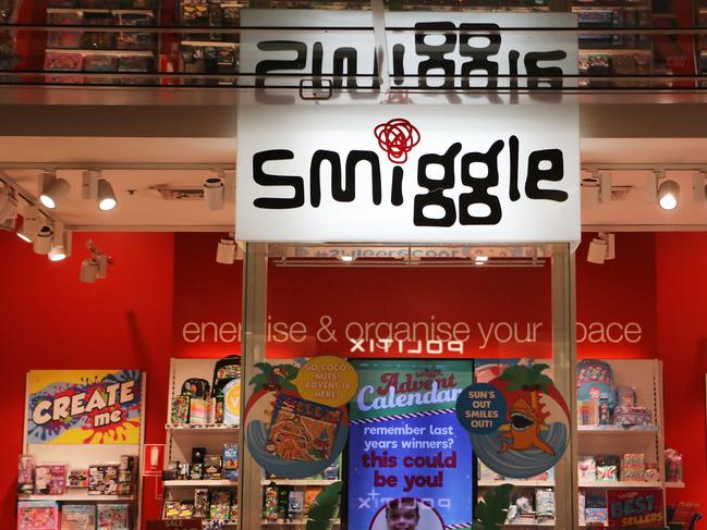 The Smiggle logo is seen outside a store in Sydney, Monday, September 25, 2017. Retail group Premier Investments has lifted full-year net profit by 1.2 per cent to $105.1 million, helped by strong growth in stationery chain Smiggle and sleepwear chain Peter Alexander. (AAP Image/Daniel Munoz) NO ARCHIVING