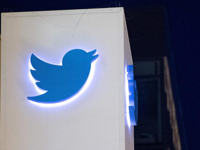 (FILES) In this file photo taken on November 4, 2016, the Twitter logo is seen on a sign at the company's  headquarters in San Francisco, California. - Twitter reported on October 25, 2018, stronger-than-expected profits and revenues in the third quarter, igniting a strong rally in shares of the key social network. (Photo by JOSH EDELSON / AFP)