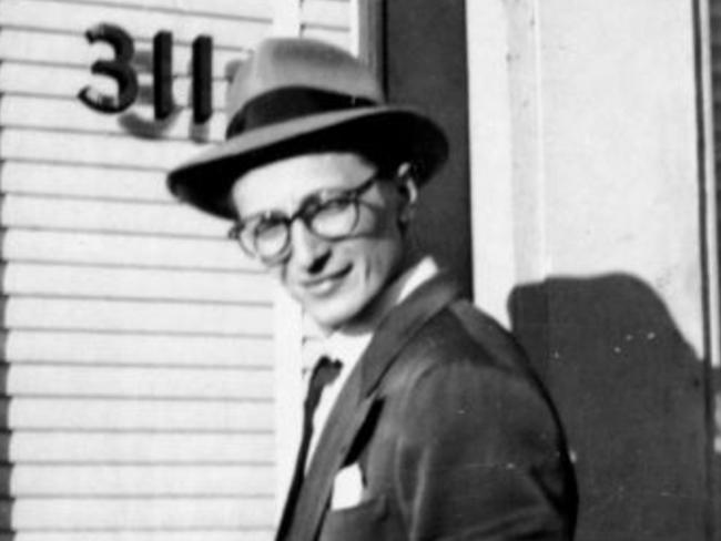 LOS ANGELES - 1948: Art Rupe the owner of Specialty Records enters his office located at 311 Venice Boulevard in 1948 in Los Angeles, California. (Photo by Michael Ochs Archives/Getty Images)