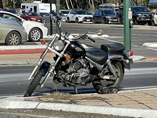 The scene of a crash in Glen Osmond, Adelaide, 31 July 2024. Dylan Hogarth