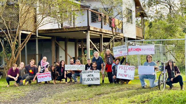 A strong community turnout last Friday prepared to greet Police after NSWRA told residents the police had been called. Picture: Cath Piltz