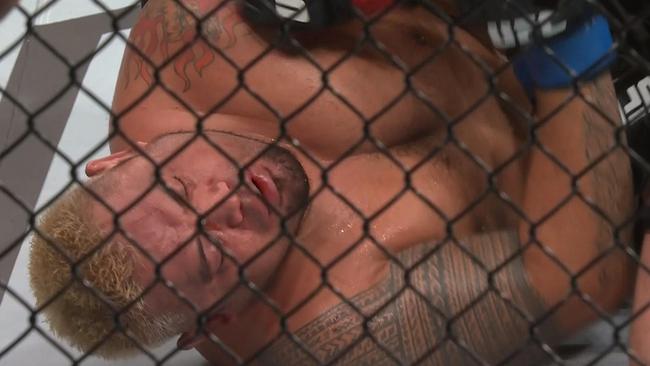 Mark Hunt copped a battering from Stipe Miocic.