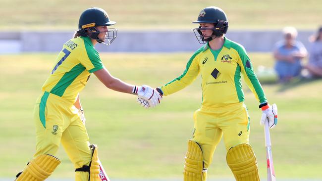 Rachael Haynes and Meg Lanning got among the runs.