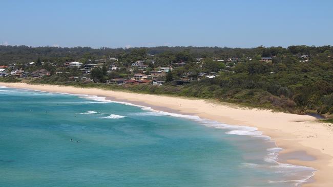 The picturesque Mollymook Beach