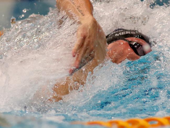 Kyle Chalmers ploughs through the water at the Australian Swimming Championships.