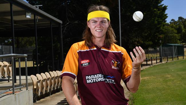 Bulls speedster Tim Oakley. Picture: AAP/ Keryn Stevens