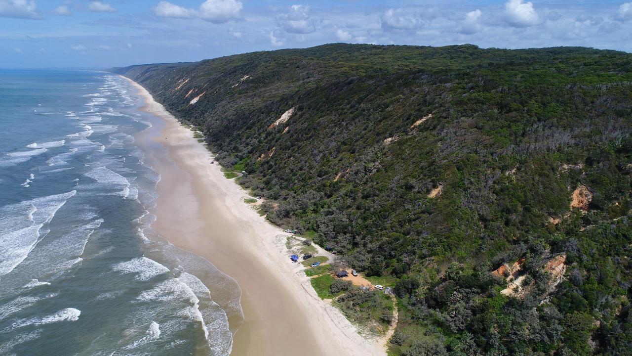 Police and SES crews have found the body of a 21-year-old man at Teewah Beach who was reported missing on Saturday, May 27.