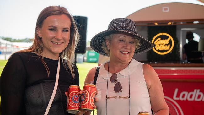 Jess Simms and Anita Nacard at the 2023 Darwin Derby day. Picture: Pema Tamang Pakhrin