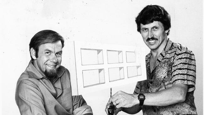 Dr. Rob Morrison (l) and Dr. Deane Hutton from Channel 9 TV program "Curiosity Show" in May 1985.