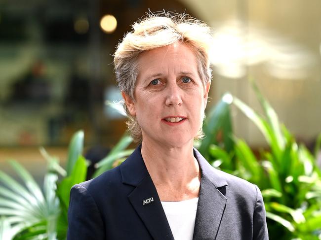 BRISBANE, AUSTRALIA - NewsWire Photos JANUARY 20, 2025:  ACTU Secretary Sally McManusACTU Secretary Sally McManus and labour hire workers address the media in BrisbanePicture: NewsWire / John Gass