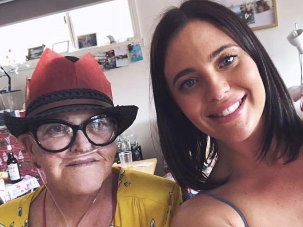 Robyn Powell from Geelong, Victoria, who died at age 60 while waiting for a lung transplant, with daughter Jessie Powell. For DonateLife 2022 coverage.