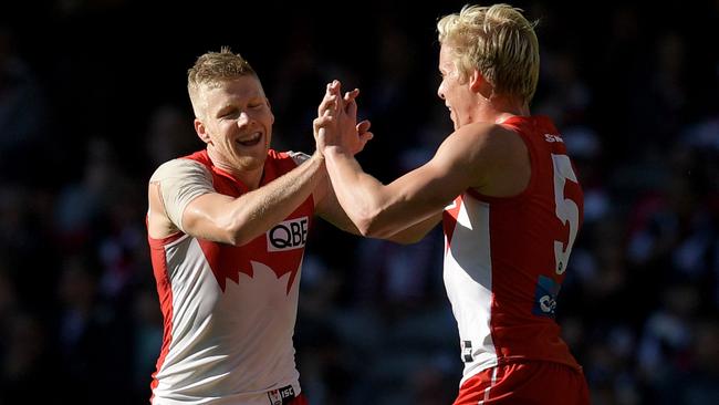 Dan Hannebery is well and truly back and so are the Swans. Picture: AAP
