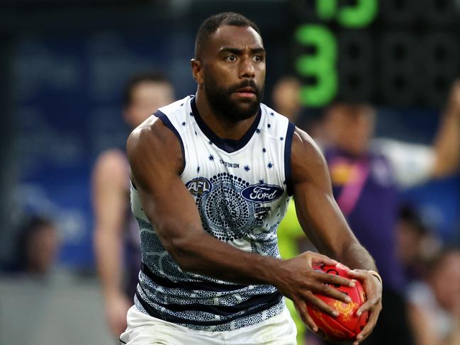 PERTH, AUSTRALIA - MAY 20: Esava Ratugolea of the Cats looks to pass the ball during the 2023 AFL Round 10 match between Walyalup/Fremantle Dockers and the Geelong Cats at Optus Stadium on May 20, 2023 in Perth, Australia. (Photo by Will Russell/AFL Photos via Getty Images)