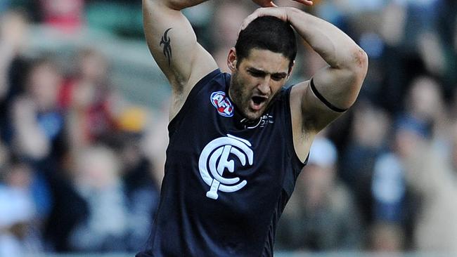 Brendan Fevola playing in one of his final games for Carlton.