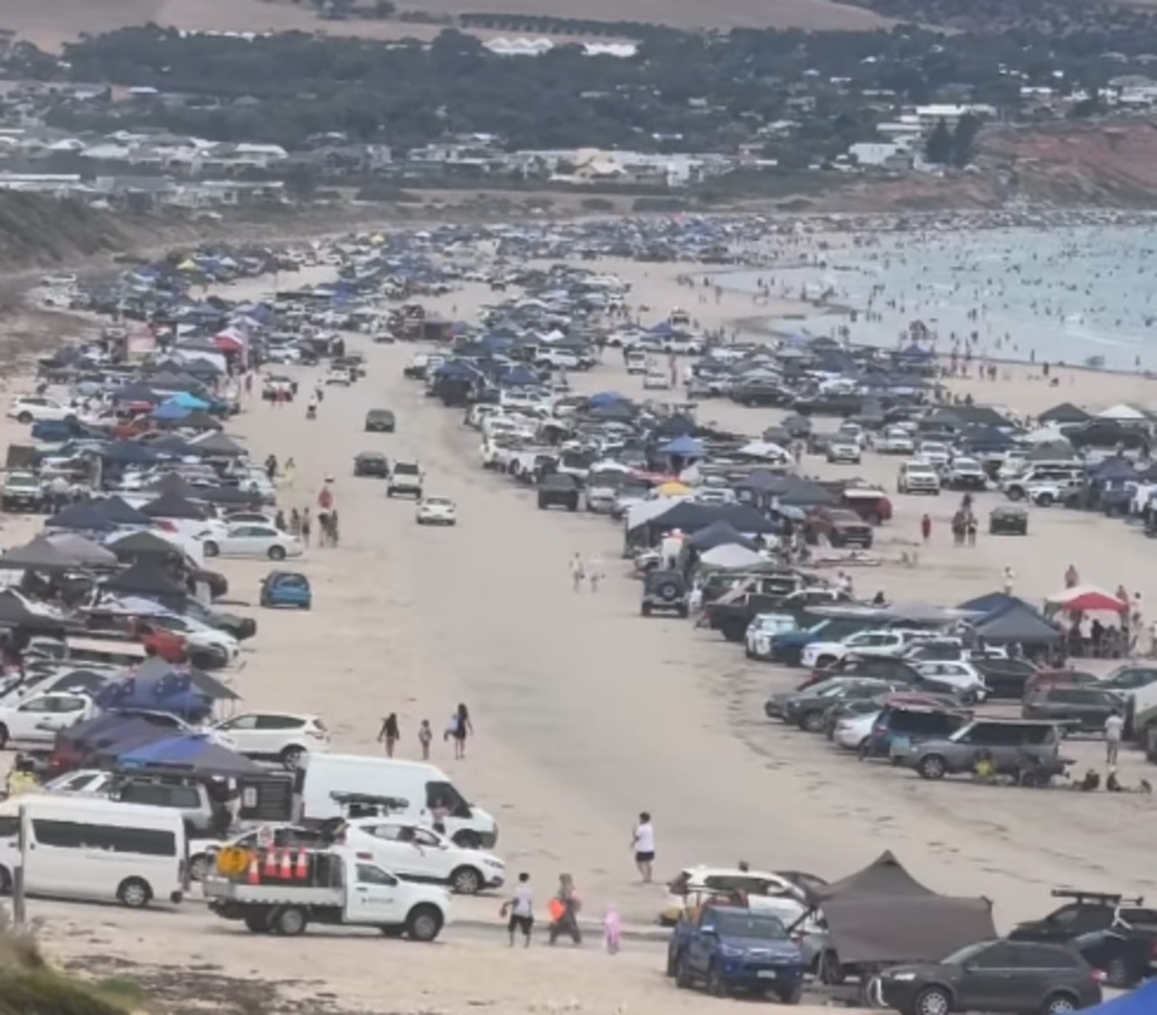 ‘Ugly’ public holiday beach trend