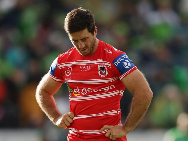 CANBERRA, AUSTRALIA - APRIL 16:  Ben Hunt of the Dragons looks dejected after defeat during the round seven NRL match between Canberra Raiders and St George Illawarra Dragons at GIO Stadium on April 16, 2023 in Canberra, Australia. (Photo by Mark Metcalfe/Getty Images)