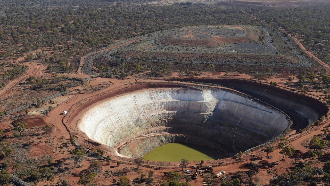 An open mine pit at Northern Star Resources’ Kalgoorlie Operations in Kalgoorlie, the 10th most polluted town in Australia. Picture: Carla Gottgens