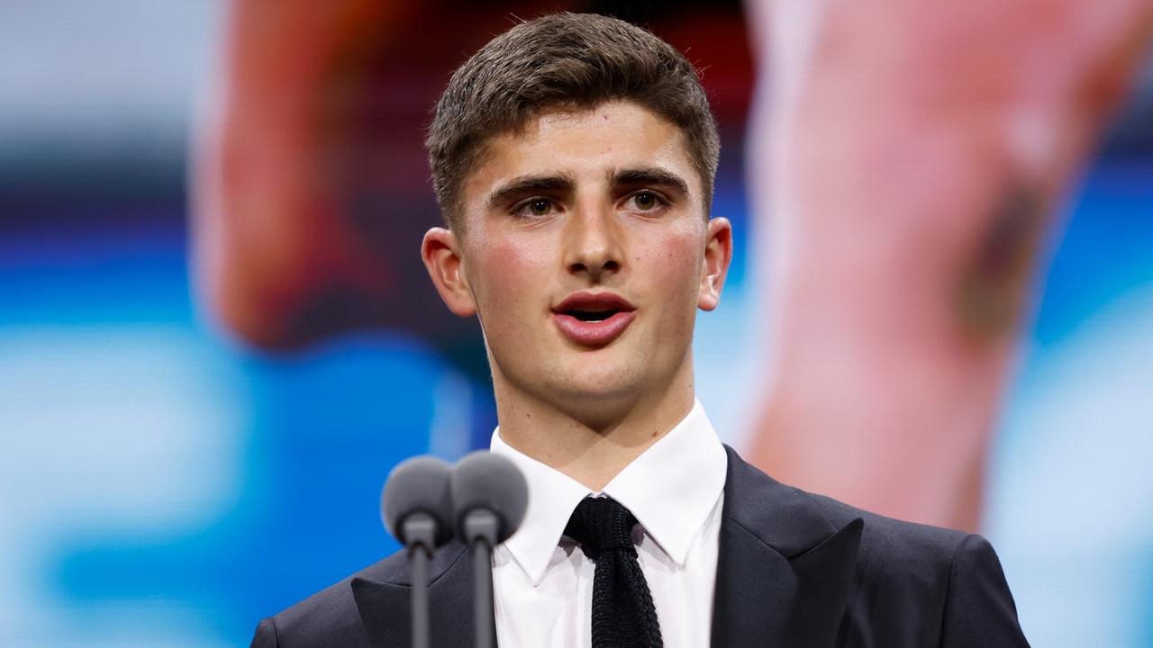 Kangaroo Harry Sheezel took home the Rising Star award. (Photo by Dylan Burns/AFL Photos via Getty Images)