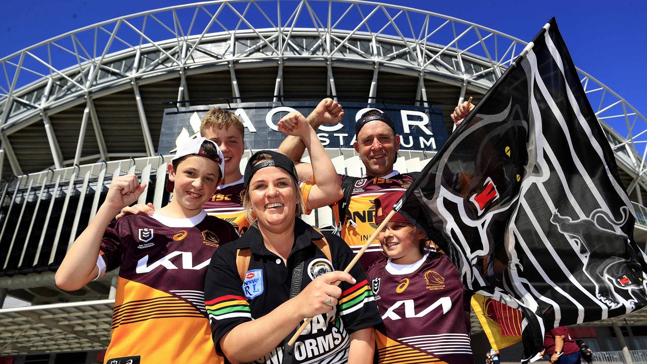 Panthers fan Kimberley Beath surrounded by Broncos family arrive at Accor Stadium, Sydney Olympic Park ready for the 2023 NRL Grand Final between the Brisbane Broncos and the Penrith Panthers. Pics Adam Head