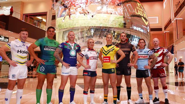 Captains from left Warrington Wolves George Williams, Raiders Joseph Tapine, Warriors Mitchell Barnett, England Red Roses Jodie Cunningham, Australian Jillaroos, Kezie Apps, Sharks Cameron McInnes, Panthers Isaah Yeo, and Wigan Warriors Liam Farrell at the Las Vegas Week Media Launch at the NRL Fan Hub at Resorts World. Picture: Jonathan Ng