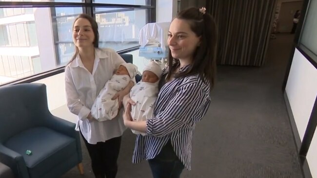 Twins Gillianne and Nicole gave birth at the same hospital on the same day. Source: Nine