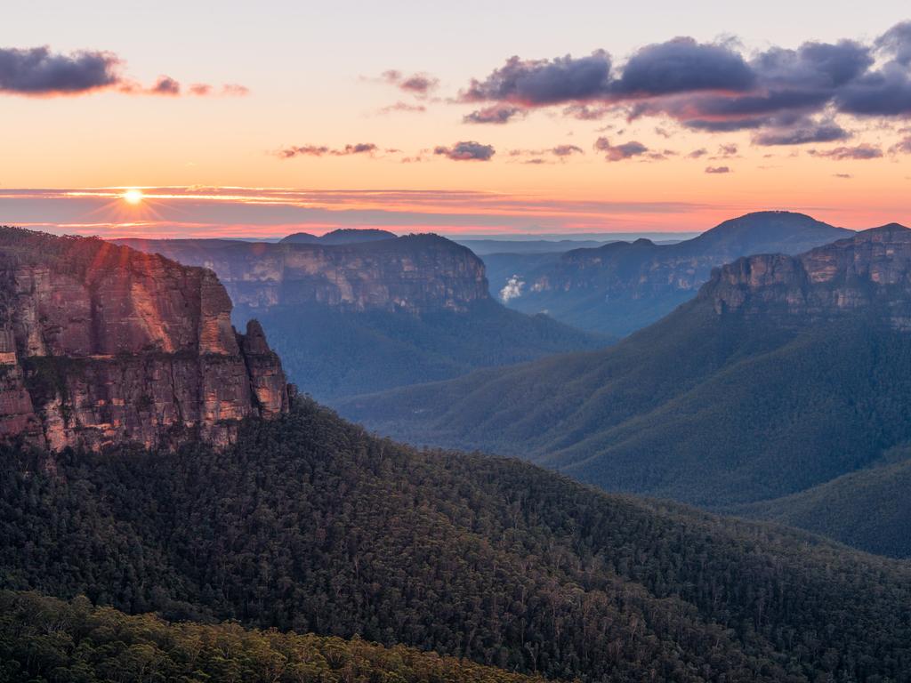 nsw places to visit in april