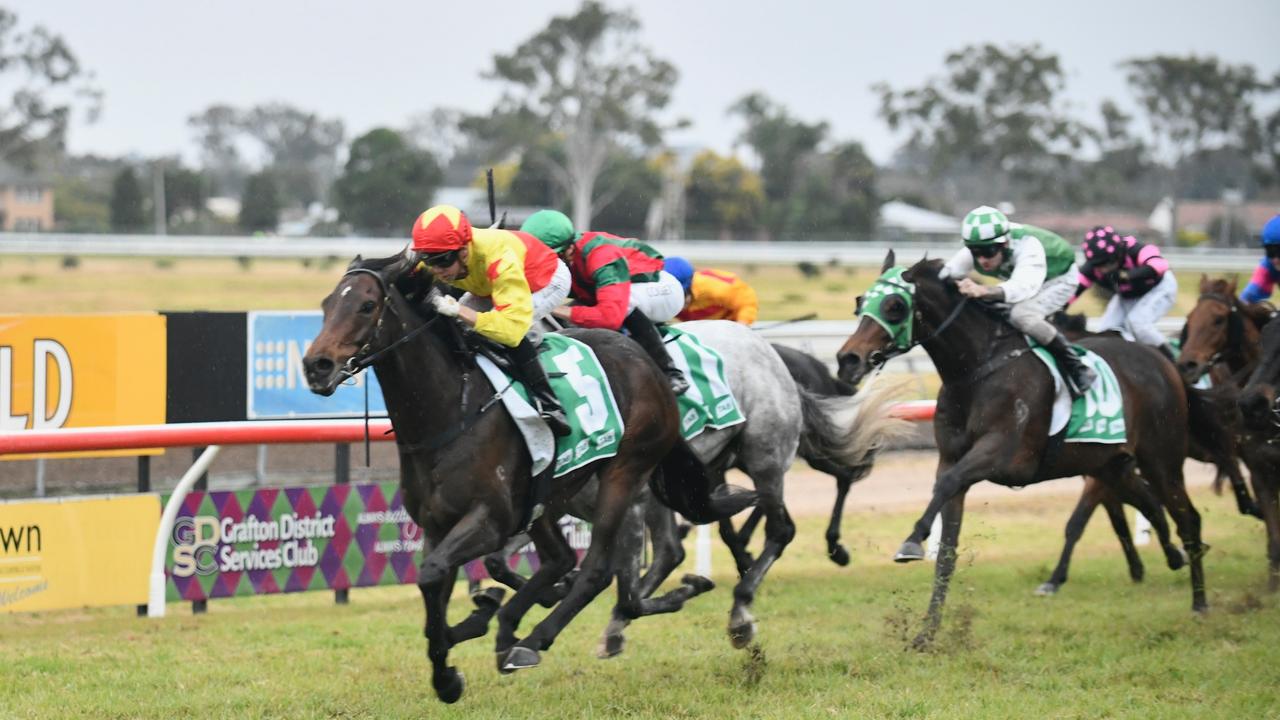 Trainers Peter and Paul Snowden earned back-to-back wins when they followed their Ramornie Handicap success up with a win to California Longbow in the Shirley Adams OAM Remembrance Rural Plate - Class 6 Showcase.