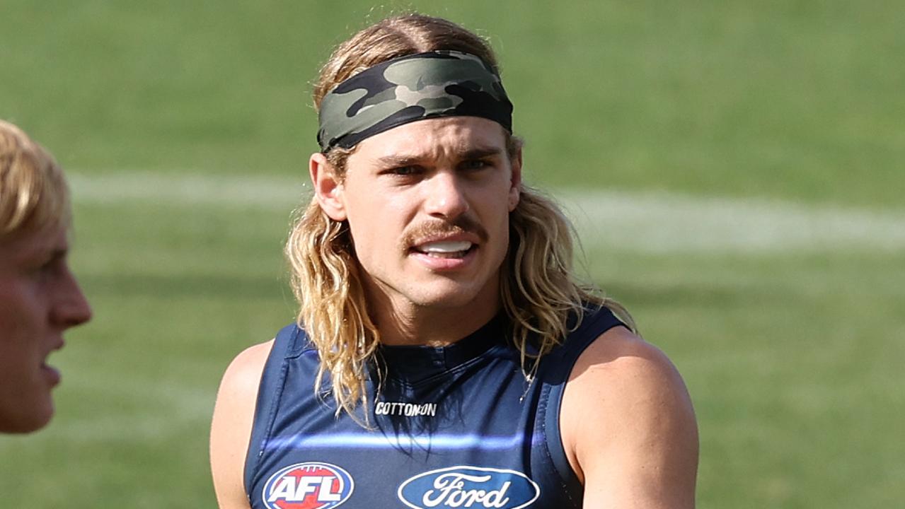 Final teams: Cats make call on Bailey Smith