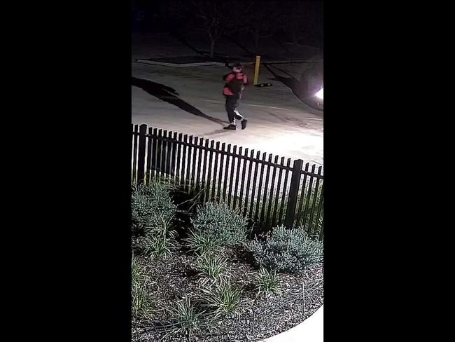 Dancing burglar steals $5000 in laptops from school in Sunbury