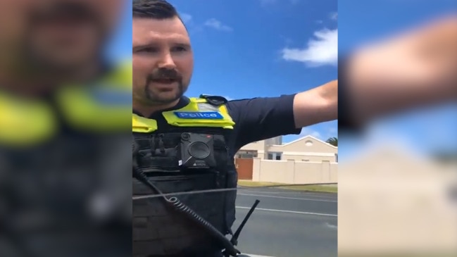 Sovereign citizen gets roasted by Victoria Police Senior Constable at  traffic stop  — Australia's leading news site