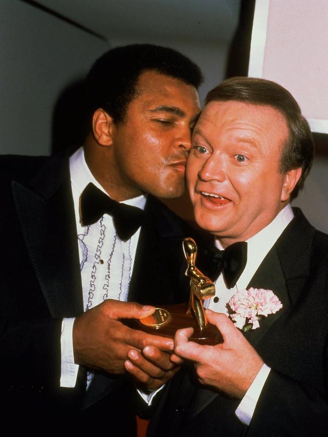 Bert Newton and Muhammad Ali at the TV Week Logie Awards.