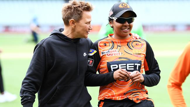 Shelly Nitschke of the Perth Scorchers with Alana King. Photo by Mark Brake/Getty Images