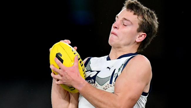 MELBOURNE, AUSTRALIA - JULY 14: Sam Lalor of Victoria Country marks during the 2024 Marsh AFL Championships U18 Boys match between Victoria Metro and Victoria Country at Marvel Stadium on July 14, 2024 in Melbourne, Australia. (Photo by Josh Chadwick/AFL Photos)