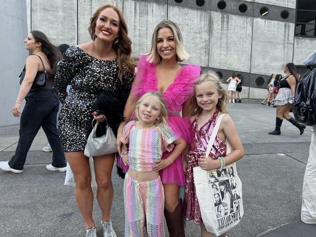 Jacqui Bantjes and Grace, Stef and Hazel Kerby