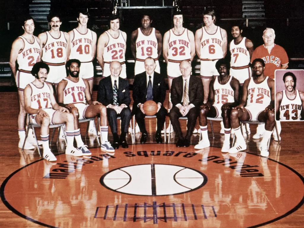 Knicks team picture from 1972-73