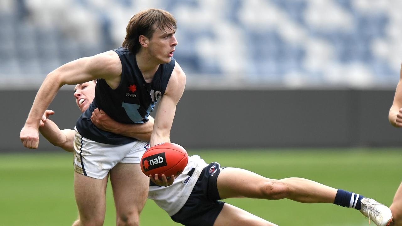 George Wardlaw is contested-ball winning machine. Picture: Morgan Hancock/AFL Photos