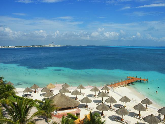 Cancun Beach looks like paradise.