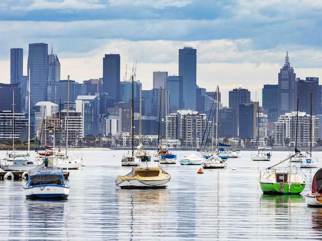 MELBOURNE, AUSTRALIA - NewsWire Photos - OCTOBER 28, 2021: Melbourne's CBD seen from Williamstown. Victoria's Department of Health issues 'high risk warning' for thunderstorm asthma event. Picture: NCA NewsWire/Sarah Matray