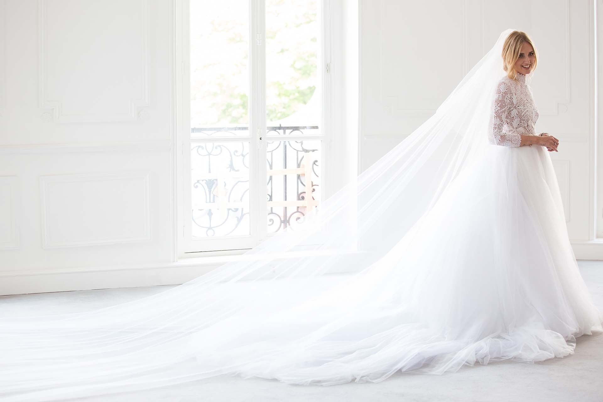 Chiara Ferragni s wedding dress took 1600 hours to create