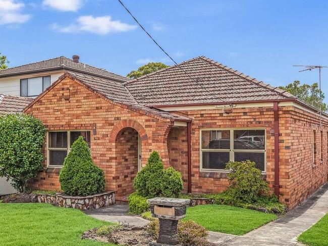 A typical Sydney house is now nearly $1.2m.