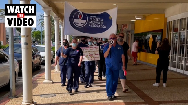 Nurses protest the unfair working conditions healthcare staff are facing in NSW