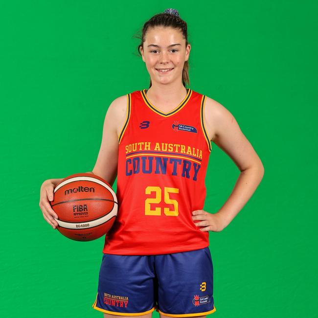 Mount Gambier under-18 basketballer Stella Mobbs. Picture: SA Country Basketball/AllStar Photos