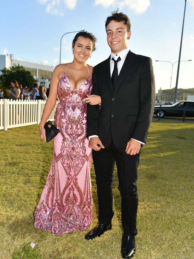 Day and night: Kirwan State High School formal photos 2020 | Townsville ...